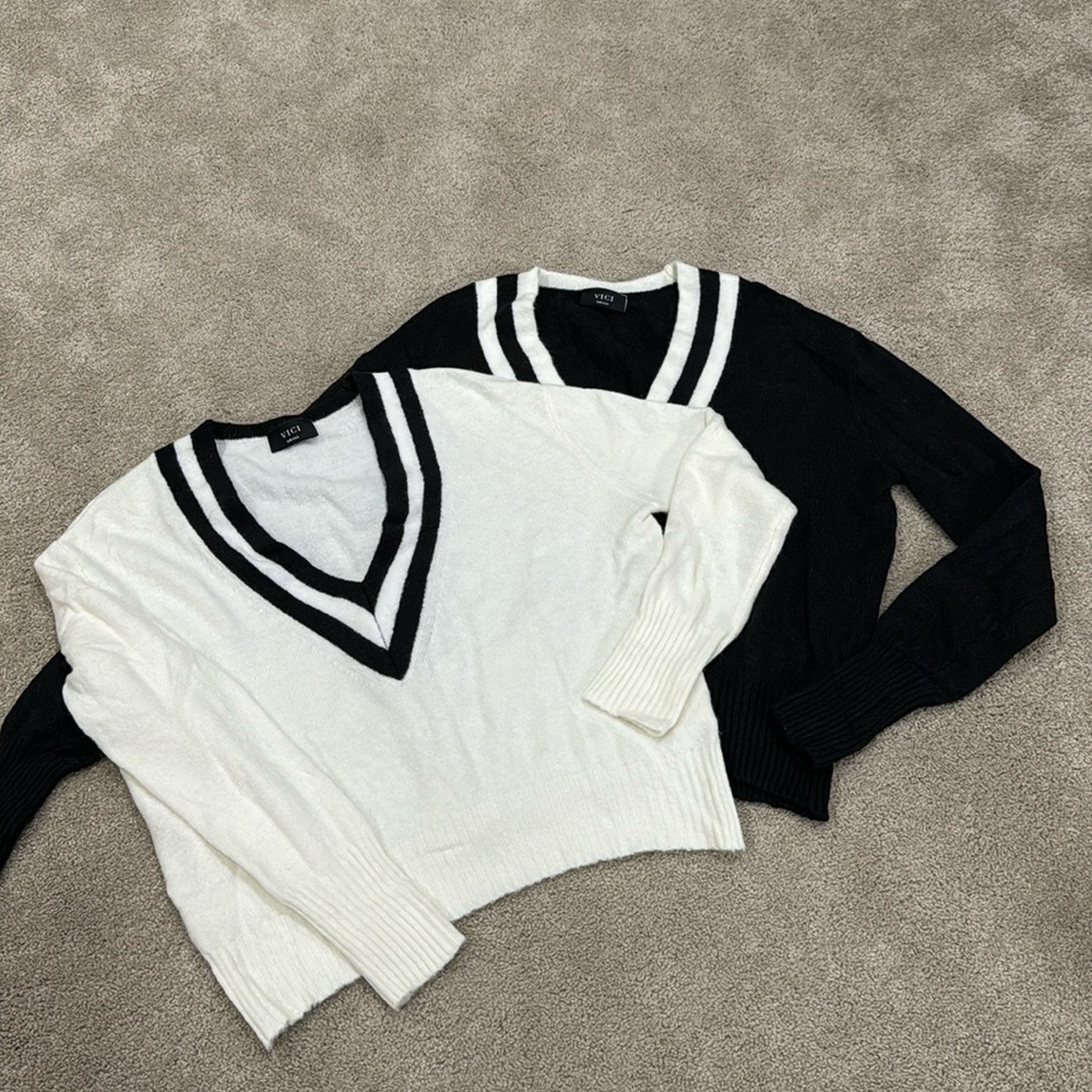 2 V Neck Sweaters